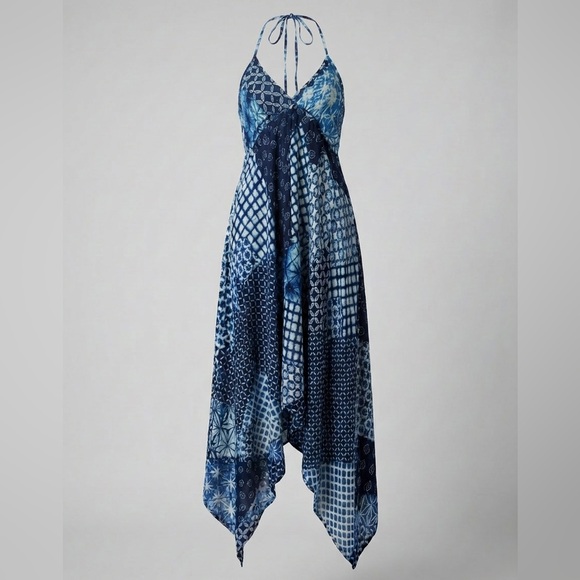 Flowy Blue Patterned Dress - Picture 1 of 2